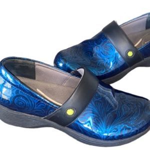 painted clogs for nurses